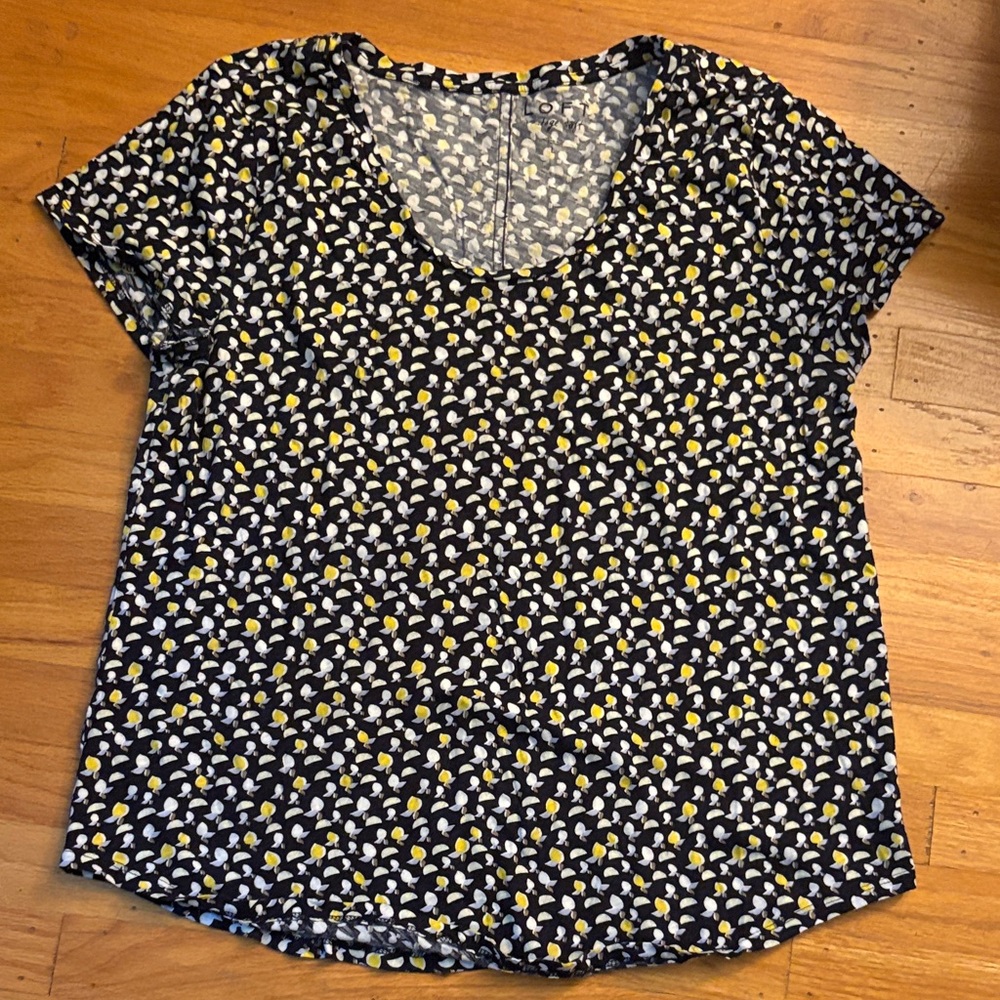 LOFT Dark Blue and Yellow Patterned Blouse